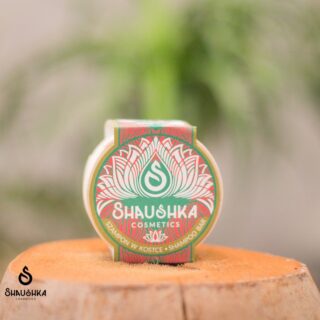 Shaushka, szampon w kostce – Pokrzywa, hibiskus, rozmaryn, 80 g (1)